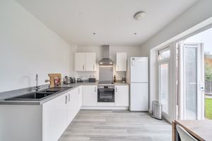 Kitchen- click for photo gallery